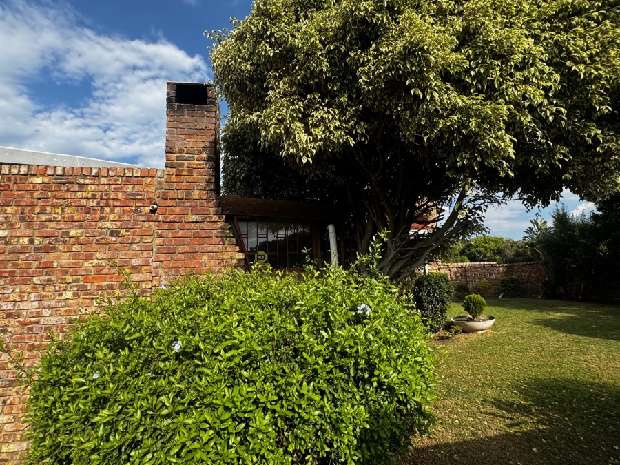 3 Bedroom Property for Sale in Hartenbos Central Western Cape
